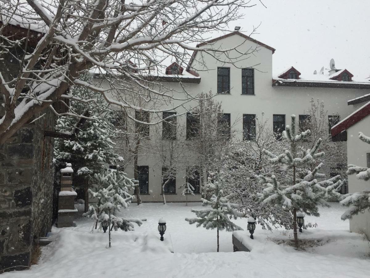 Cheltikov Hotel Карс Екстер'єр фото